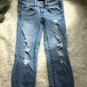 Destructed Denim American Eagle Capri